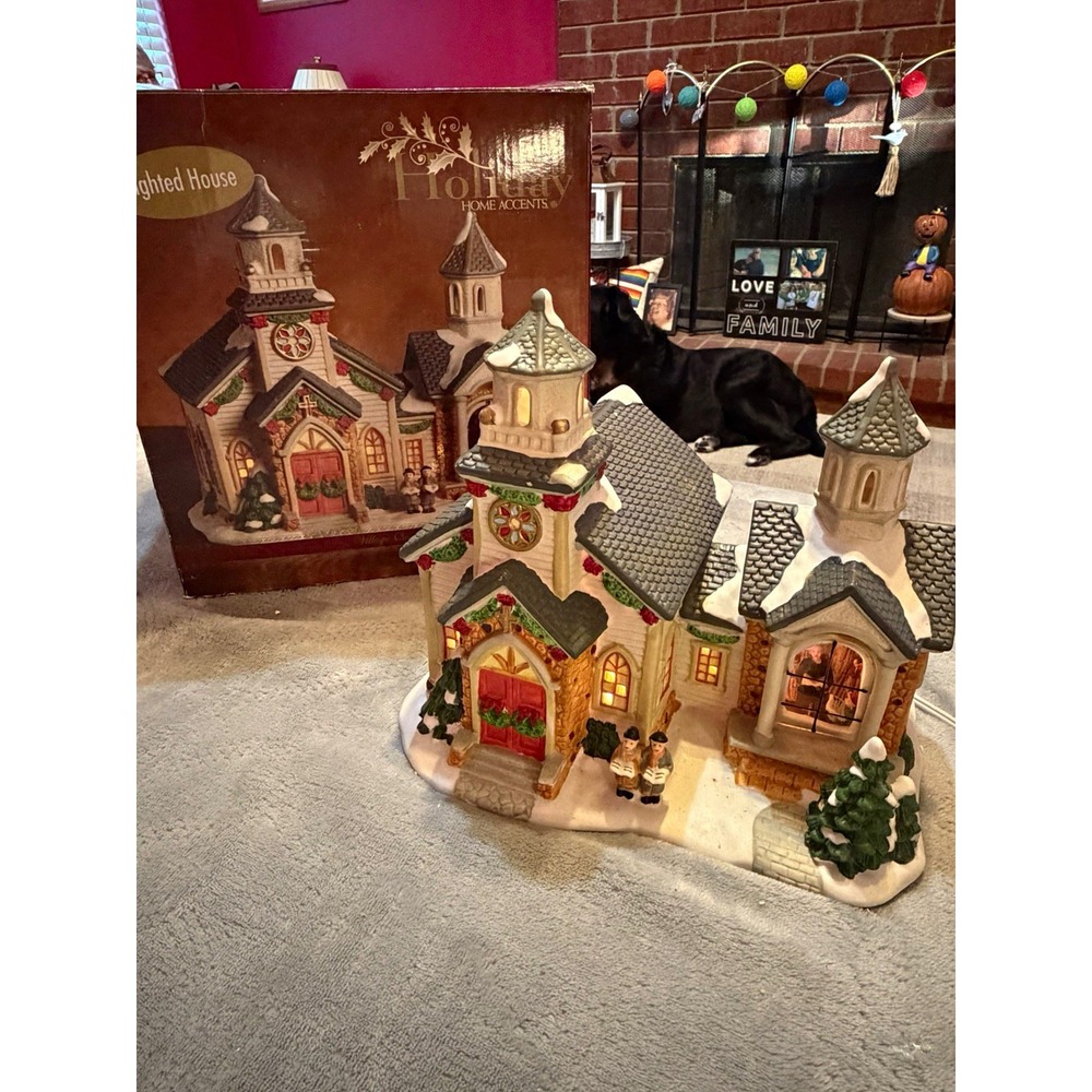Belk Holiday Home Accents Lighted Christmas Village Church Chapel Original Box